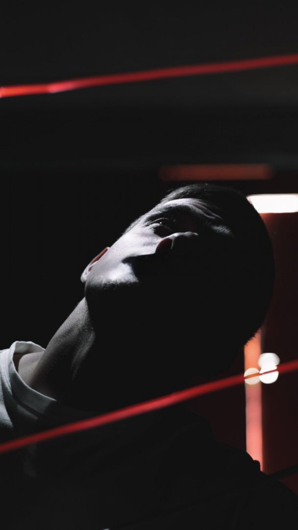 Мужчина Александр Центр