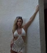 Миниатюра Индивидуалка Мирабель Железнодорожный Фотография 