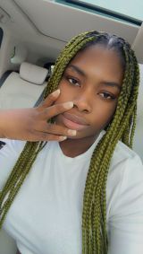 Миниатюра Индивидуалка Tyra Железнодорожный Фотография 